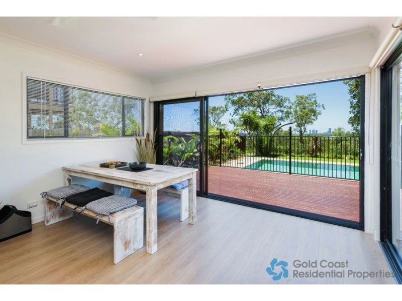 15 Zane Street, Molendinar QLD 4214