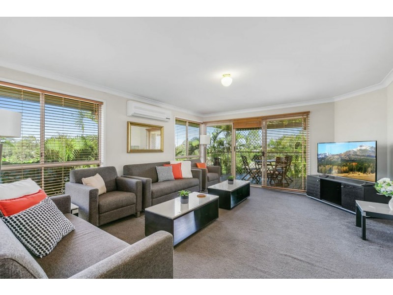 5 Ryfield Rd, Carrara QLD 4211