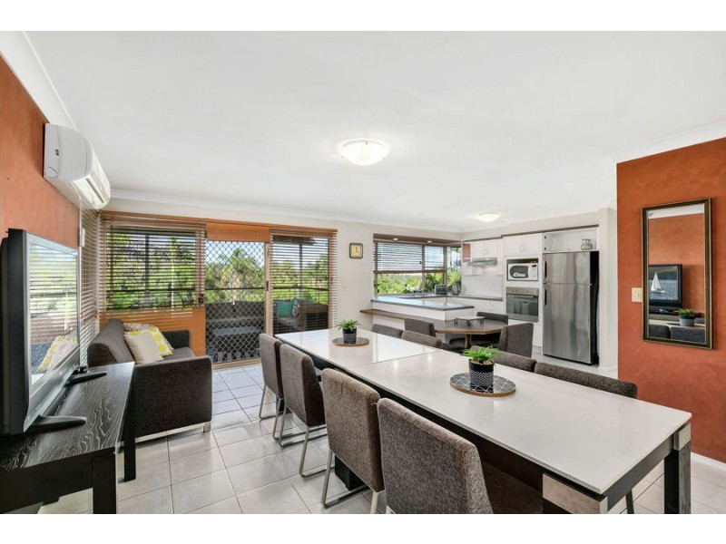 5 Ryfield Rd, Carrara QLD 4211