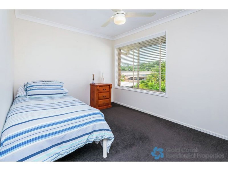 16/81 Olsen Avenue, Labrador QLD 4215