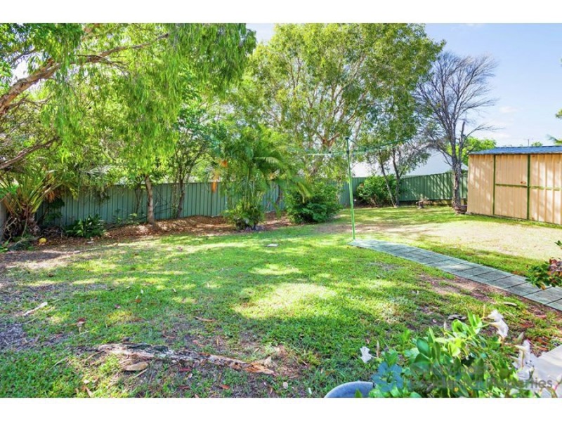 21 Melbourne Rd, Arundel QLD 4214