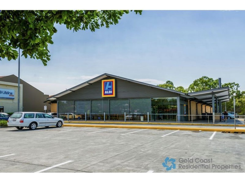 42/7 Brown Street, Labrador QLD 4215