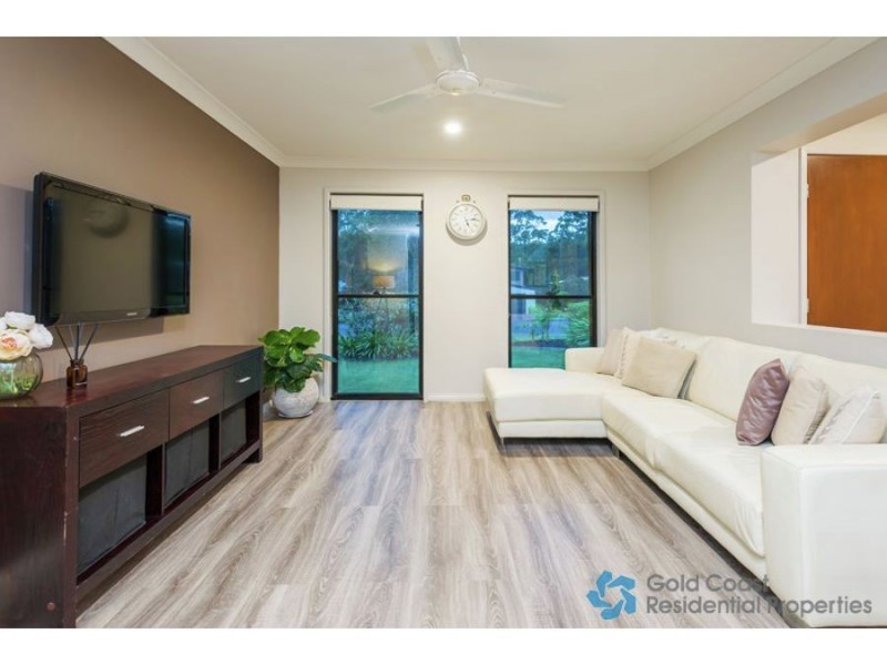 51 Cobb and Co Drive, Oxenford QLD 4210
