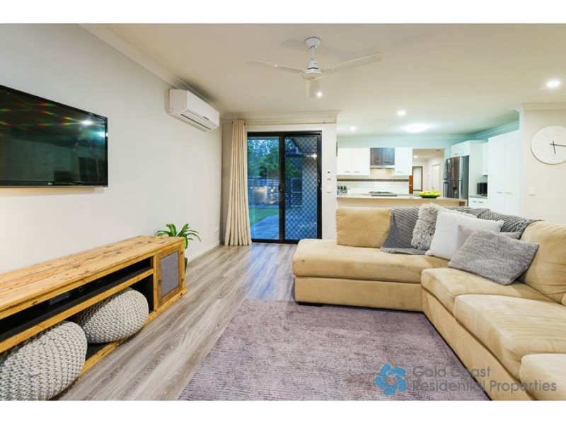 51 Cobb and Co Drive, Oxenford QLD 4210