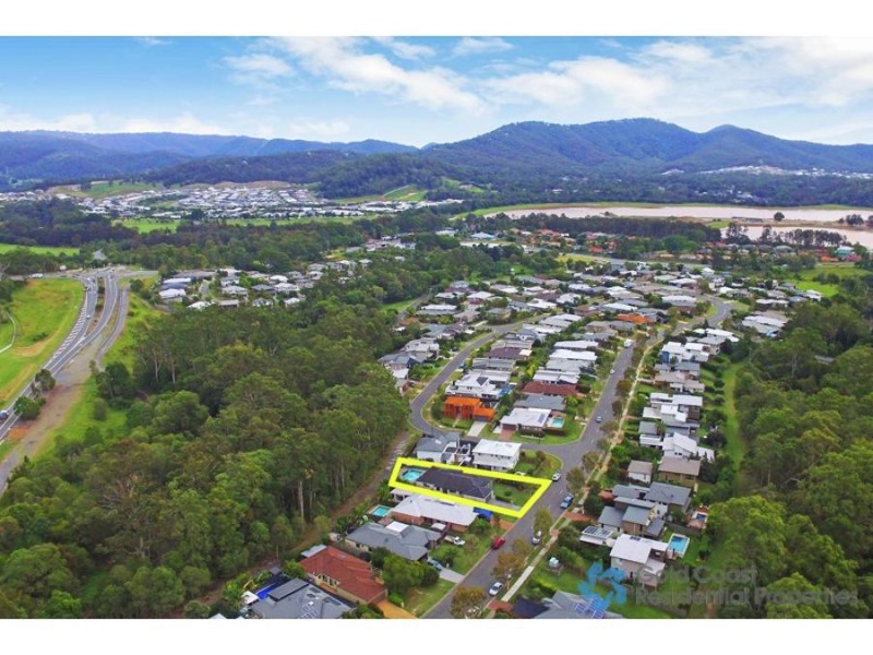 51 Cobb and Co Drive, Oxenford QLD 4210