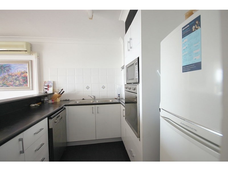 1004/70 Remembrance Dr, Surfers Paradise QLD 4217