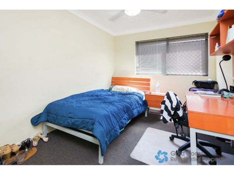 6/7 Brown Street, Labrador QLD 4215