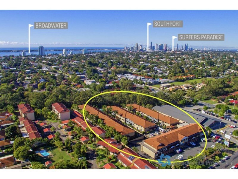 6/7 Brown Street, Labrador QLD 4215