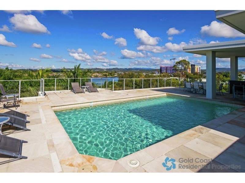 104/1-7 Moores Crescent, Varsity Lakes QLD 4227