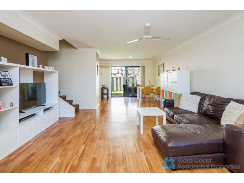 233/64 Gilston Rd, Nerang QLD 4211