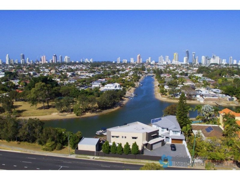 65 Bermuda Street, Broadbeach Waters QLD 4218