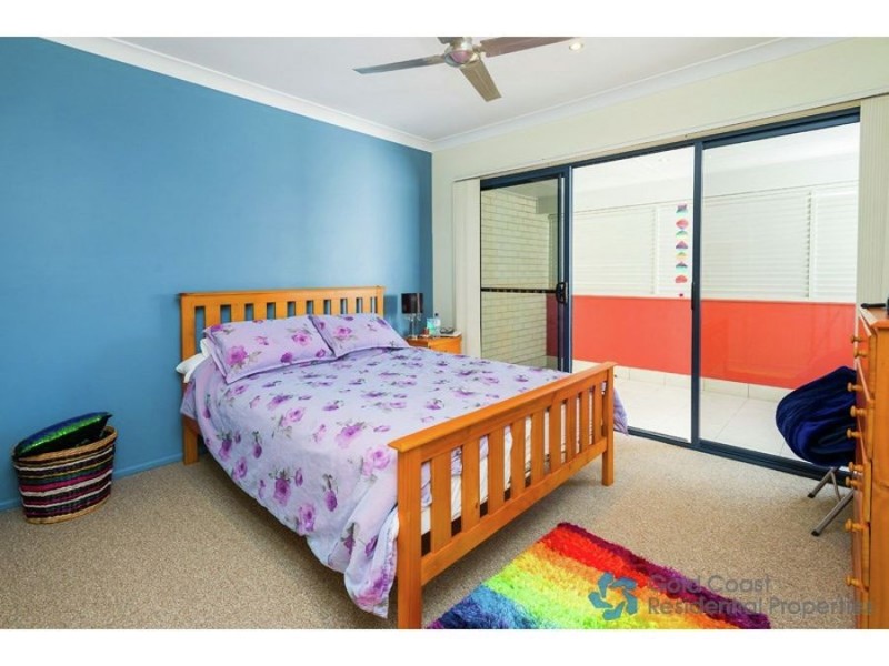 8/170 Whiting Street, “Madorri Villas”, Labrador QLD 4215