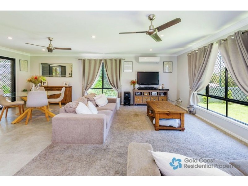 44 Tiger Drive, Arundel QLD 4214