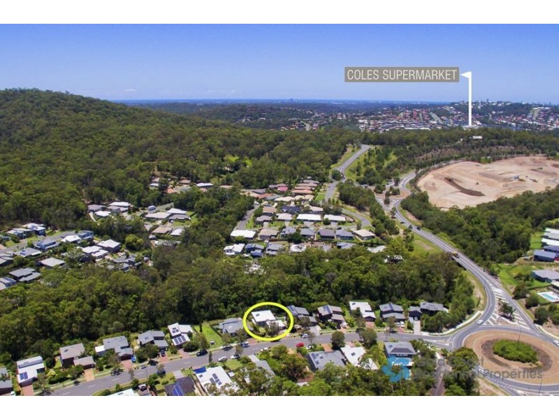 62 Cobb and Co. Drive, Oxenford QLD 4210