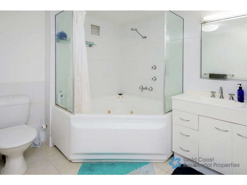 1401/70 Remembrance Drive, Surfers Paradise QLD 4217