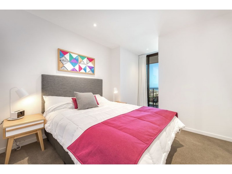 50 Surf Pde, Broadbeach QLD 4218