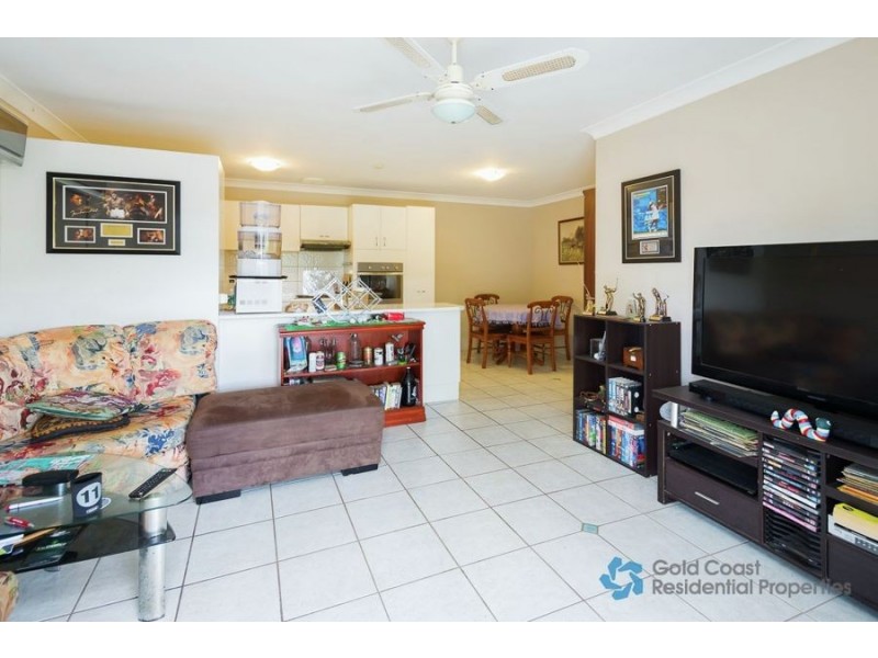 1/20 Mackellar Drive, Nerang QLD 4211