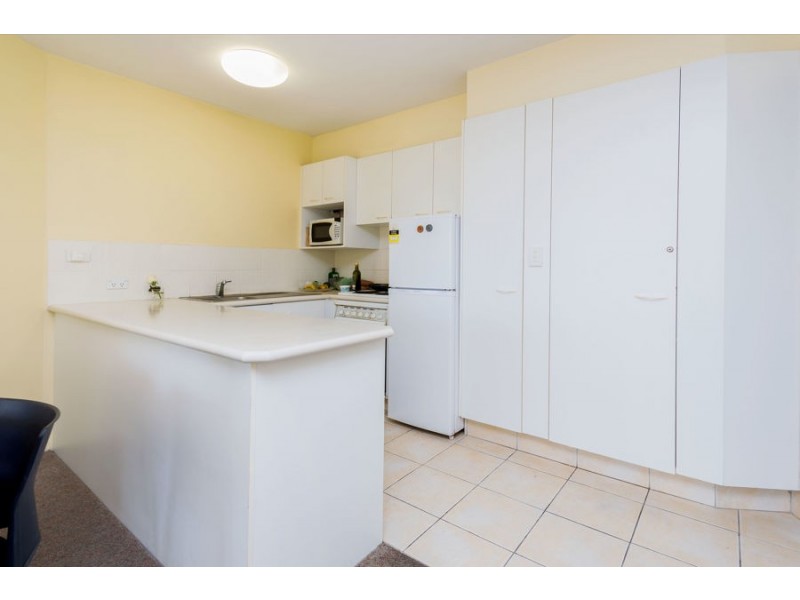 504/8-12 Trickett Street, Surfers Paradise QLD 4217