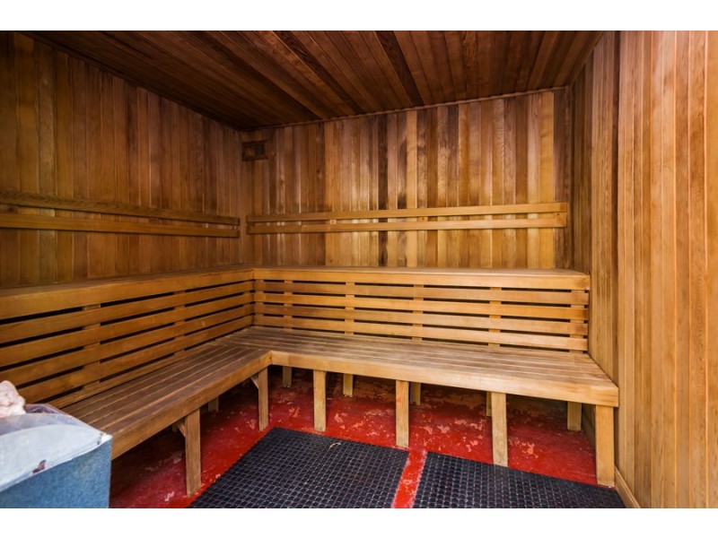 504/8-12 Trickett Street, Surfers Paradise QLD 4217