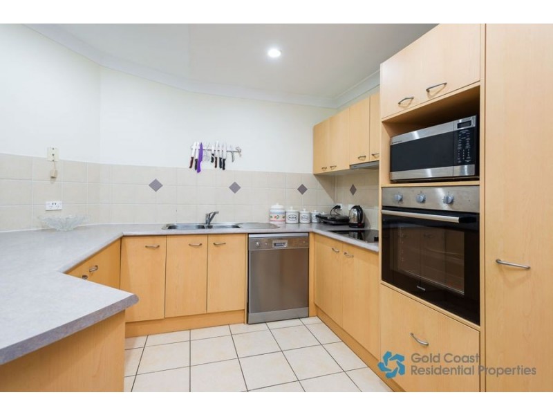 2/2 Dickinson Street, Upper Coomera QLD 4209