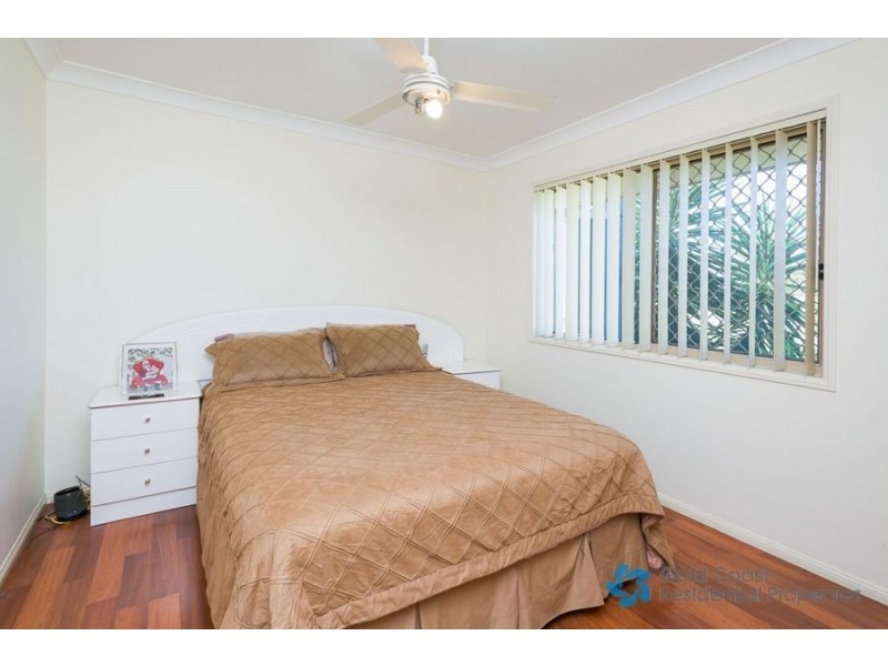 2/2 Dickinson Street, Upper Coomera QLD 4209