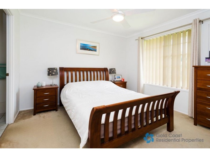 7 Lomandra Court, Oxenford QLD 4210