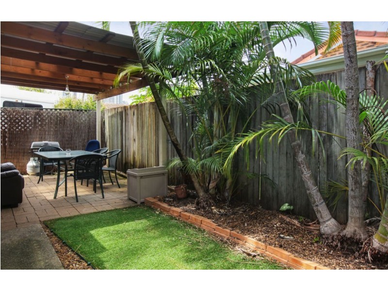 22 Shillito Street, Southport QLD 4215