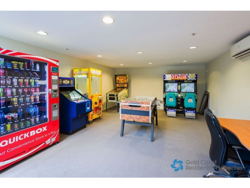 21 Cypress Avenue, Surfers Paradise QLD 4217
