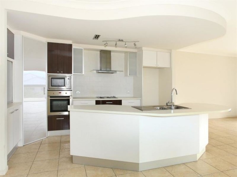 3314 Central Place, Carrara QLD 4211