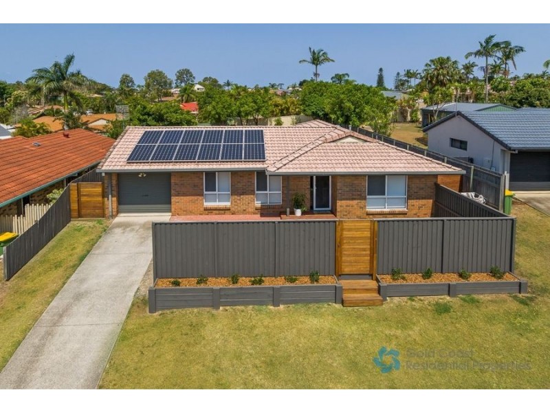 6 Berwick Court, Arundel QLD 4214