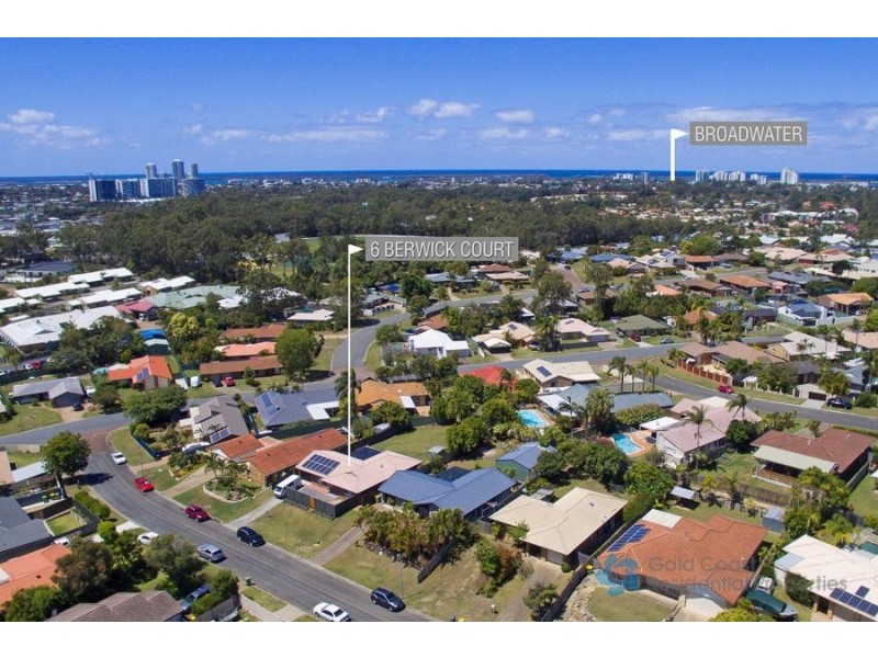 6 Berwick Court, Arundel QLD 4214