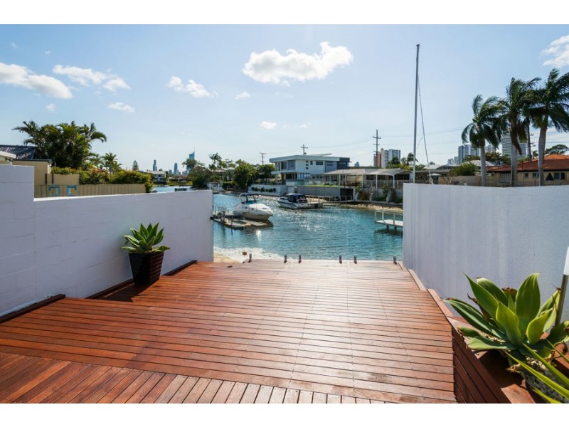 23 Merrimac Blvd, Broadbeach Waters QLD 4218