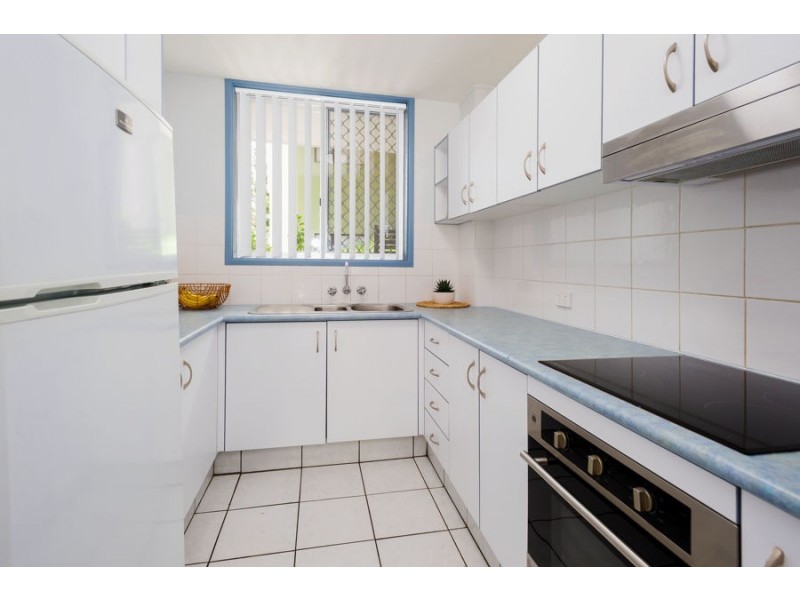1/21 First Avenue, Surfers Paradise QLD 4217