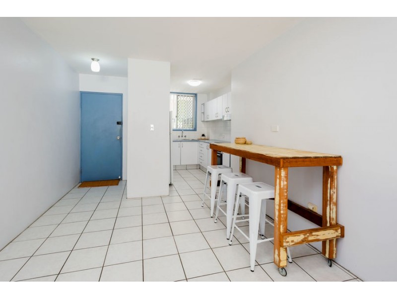 1/21 First Avenue, Surfers Paradise QLD 4217