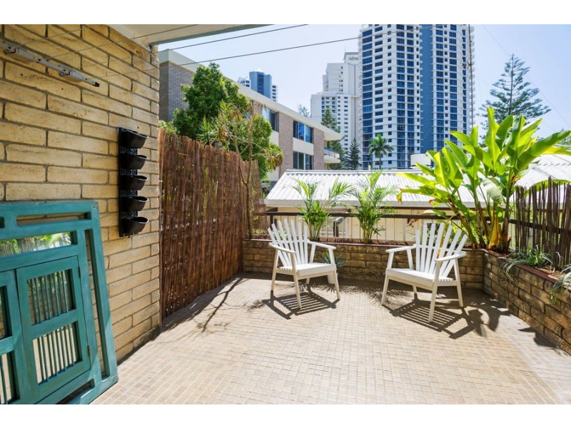 1/21 First Avenue, Surfers Paradise QLD 4217