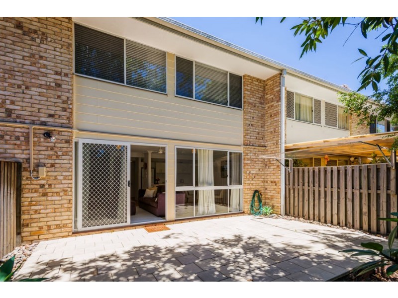 31/9-15 Harrier Drive, Burleigh Waters QLD 4220