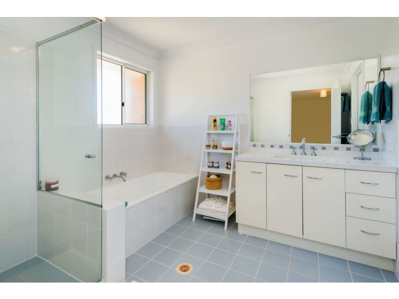 31/9-15 Harrier Drive, Burleigh Waters QLD 4220