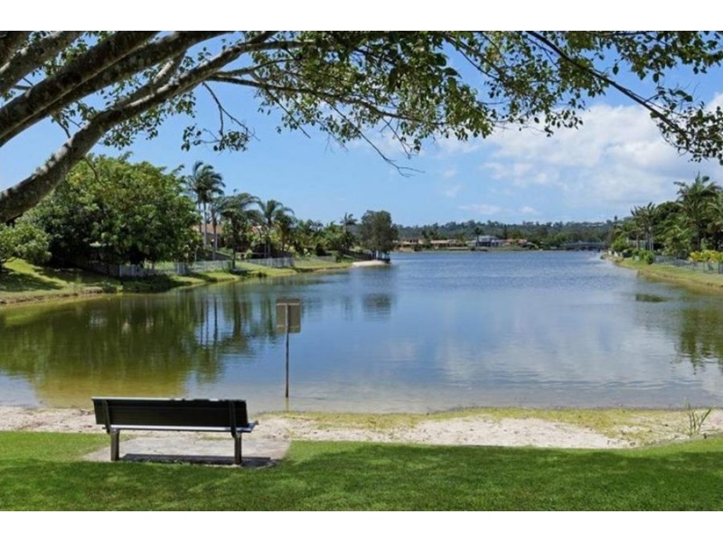 31/9-15 Harrier Drive, Burleigh Waters QLD 4220