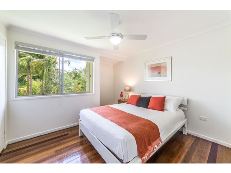 3 Pilgrim Place, Southport QLD 4215