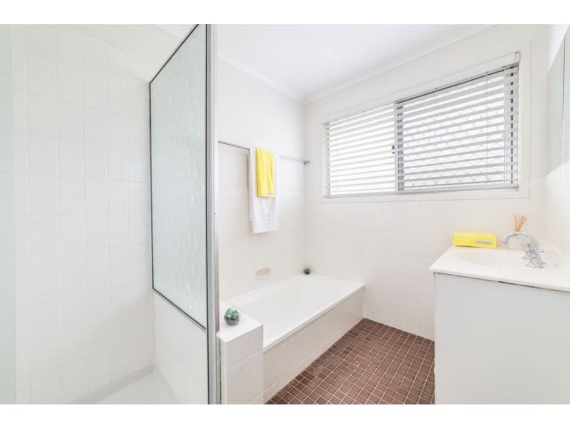 3 Pilgrim Place, Southport QLD 4215