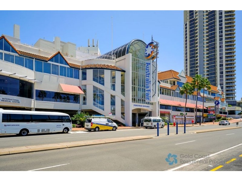 3 Pilgrim Place, Southport QLD 4215