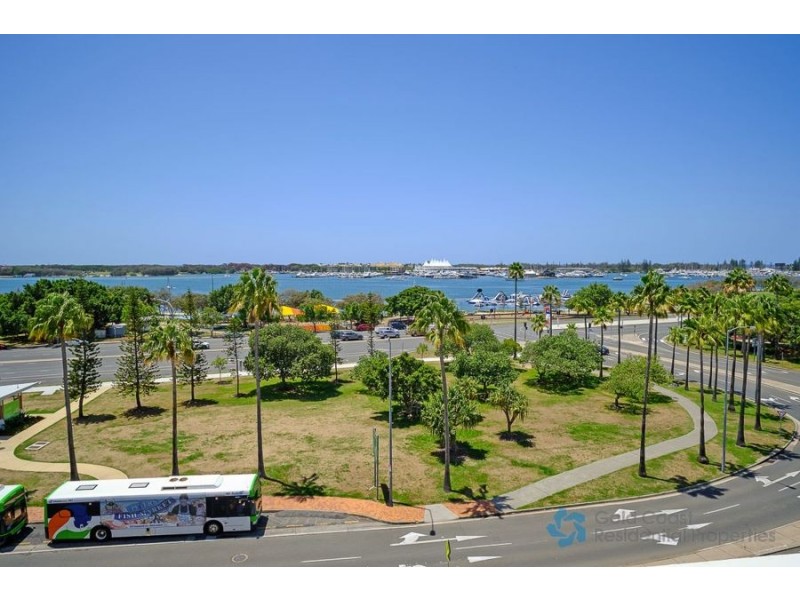 3 Pilgrim Place, Southport QLD 4215