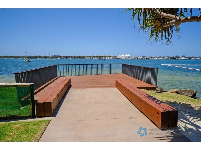 3 Pilgrim Place, Southport QLD 4215