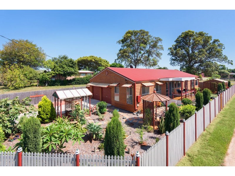 1 Highland Street, Russell Island QLD 4184
