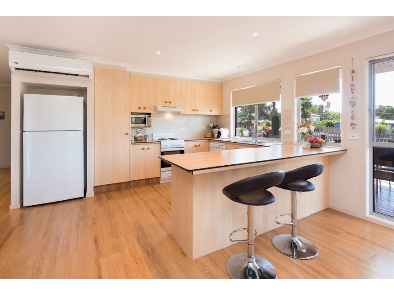 1 Highland Street, Russell Island QLD 4184