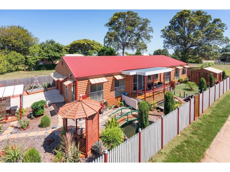 1 Highland Street, Russell Island QLD 4184