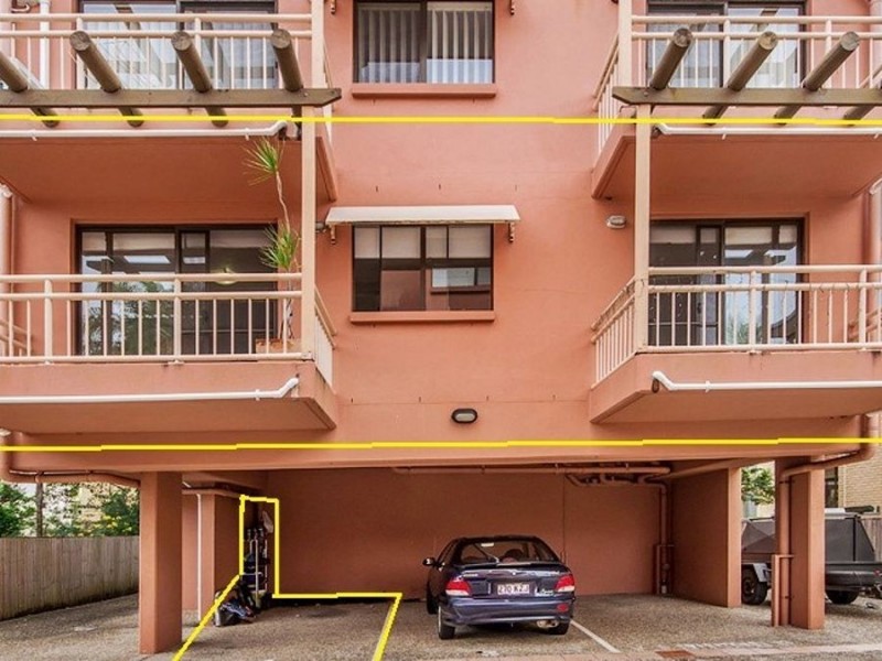 4/23 Second Avenue, Broadbeach QLD 4218