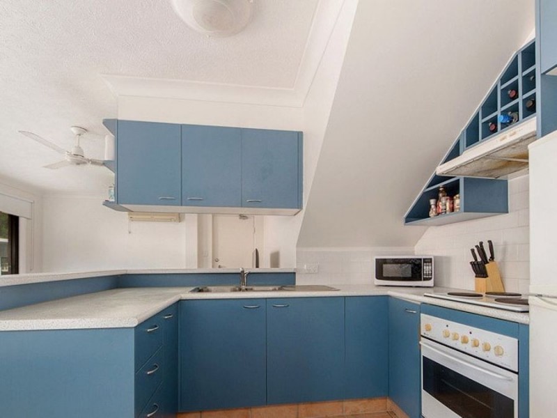 4/23 Second Avenue, Broadbeach QLD 4218