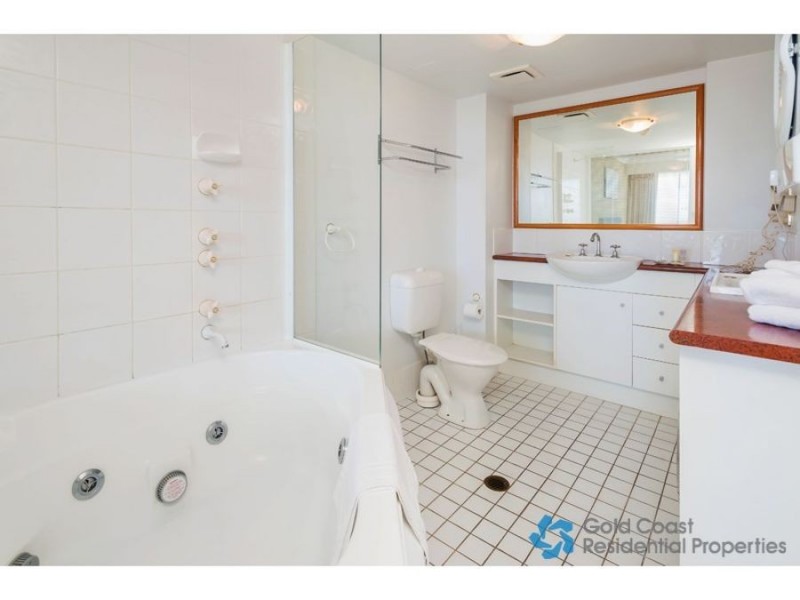 75/210-218 Surf Parade, Surfers Paradise QLD 4217