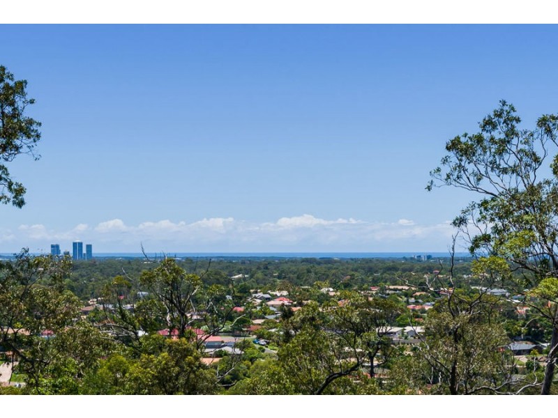 15 Zane Street, Molendinar QLD 4214